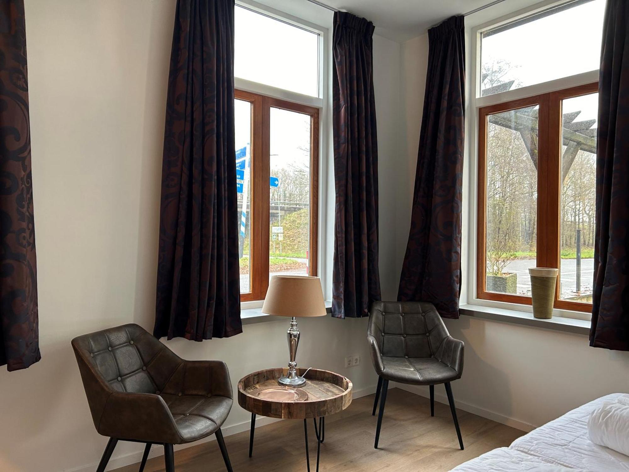 Hotel Nijeveen Exteriör bild
